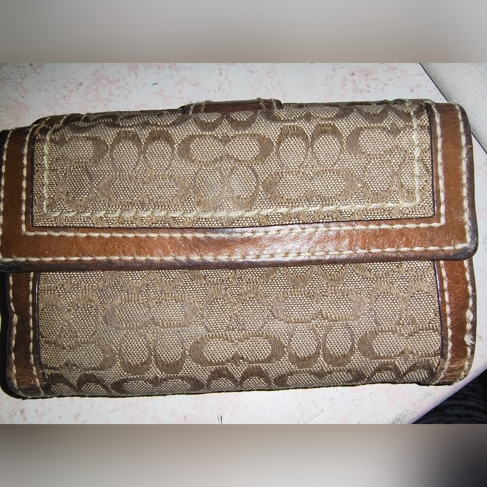 Coach Signature Jacquard Khaki Mini Leather Wallet - Picture 6 of 10